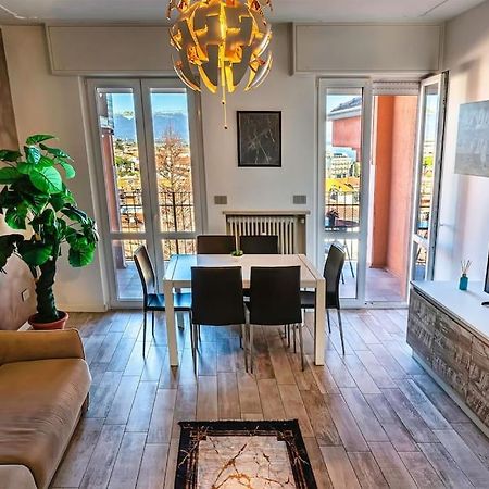 Garda Lake View Apartment Desenzano del Garda Ngoại thất bức ảnh