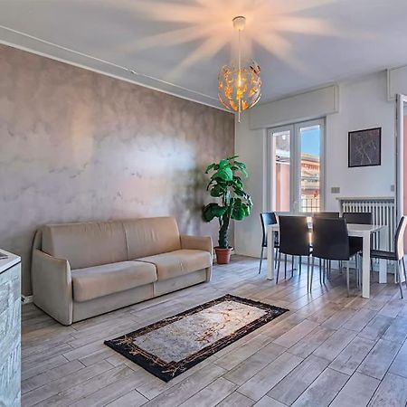 Garda Lake View Apartment Desenzano del Garda Ngoại thất bức ảnh