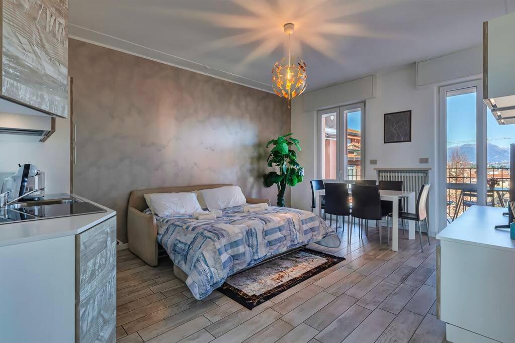 Garda Lake View Apartment Desenzano del Garda Ngoại thất bức ảnh